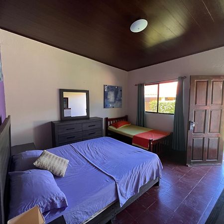 Solid Surf Camp Hostel Nicaragua Transito Eksteriør bilde